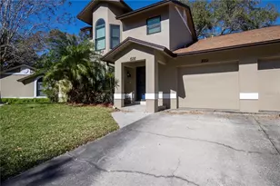 1684 Fry Ct, Dunedin, FL 34698 - Photo 5