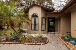 1696 Fry Ct, Dunedin, FL 34698 - Photo 3