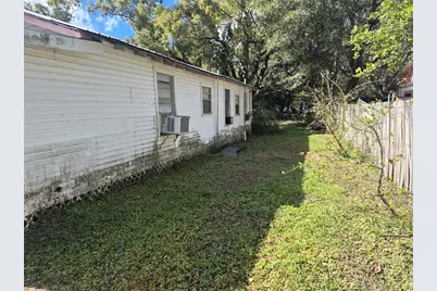 3514 S 74th Street, Tampa, FL 33619 - Photo 9