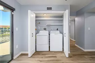 6304 Grand Bahama Cir, Tampa, FL 33615 - Photo 13