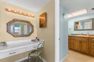 5020 Brittany Dr S, Saint Petersburg, FL 33715 - Photo 17