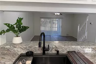 1206 Kennewick Ct, Wesley Chapel, FL 33543 - Photo 11