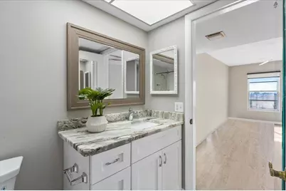 4900 Brittany Drive S #610, Saint Petersburg, FL 33715 - Photo 17