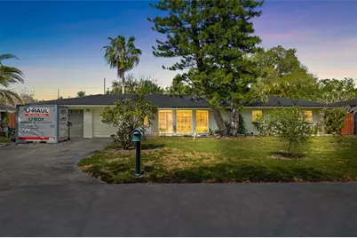 1806 Beverly Circle N, Clearwater, FL 33764 - Photo 3