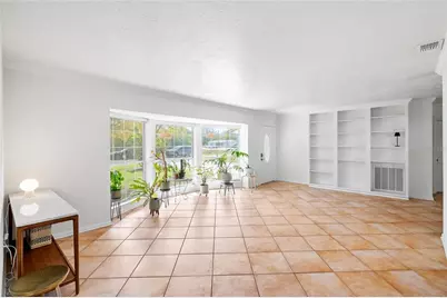 1806 Beverly Circle N, Clearwater, FL 33764 - Photo 9