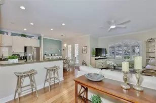 6303 Vista Verde Dr E, Gulfport, FL 33707 - Photo 7