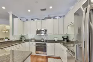 6303 Vista Verde Dr E, Gulfport, FL 33707 - Photo 13