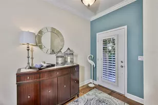 6303 Vista Verde Dr E, Gulfport, FL 33707 - Photo 7