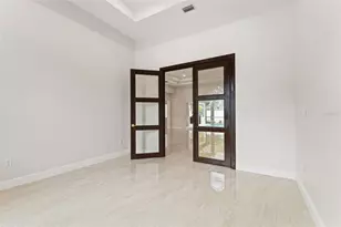 10700 Pontofino Cir, Trinity, FL 34655 - Photo 15