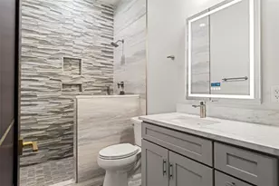 10700 Pontofino Cir, Trinity, FL 34655 - Photo 57