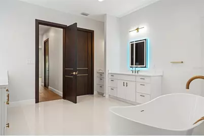 10700 Pontofino Circle, Trinity, FL 34655 - Photo 35