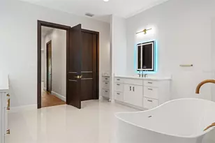 10700 Pontofino Cir, Trinity, FL 34655 - Photo 35