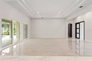 10700 Pontofino Cir, Trinity, FL 34655 - Photo 25