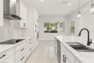 10700 Pontofino Cir, Trinity, FL 34655 - Photo 27