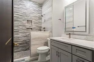 10700 Pontofino Cir, Trinity, FL 34655 - Photo 55