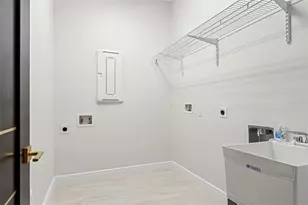 10700 Pontofino Cir, Trinity, FL 34655 - Photo 51