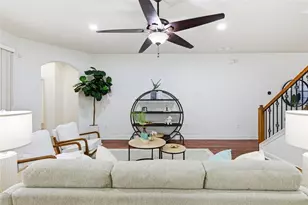 7907 Hampton Lake Dr, Tampa, FL 33647 - Photo 21