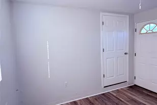 1544 77th Ave N, Saint Petersburg, FL 33702 - Photo 21