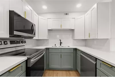 3675 Gulf Boulevard #1, Saint Pete Beach, FL 33706 - Photo 21