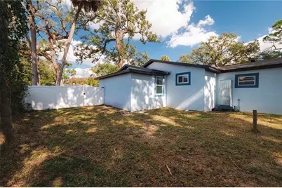 8508 Sunbeam Ln, Tampa, FL 33615 - Photo 31