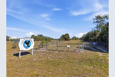 Smilodon Trail, Ruskin, FL 33570 - Photo 17