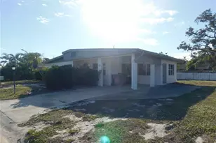 1116 65th St NW, Bradenton, FL 34209 - Photo 1