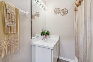 8809 Casablanca Way, Tampa, FL 33626 - Photo 33