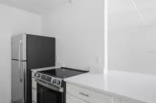 8911 Blind Pass Rd, Saint Pete Beach, FL 33706 - Photo 9