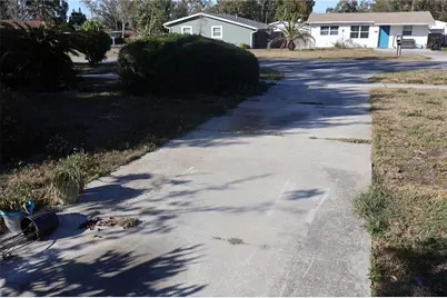 4200 58th Avenue N, Saint Petersburg, FL 33714 - Photo 5