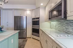 1370 Gulf Blvd, Clearwater, FL 33767 - Photo 5