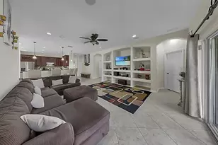 1808 Bonita Bluff Ct, Ruskin, FL 33570 - Photo 19