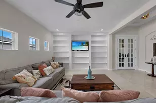 1808 Bonita Bluff Ct, Ruskin, FL 33570 - Photo 5