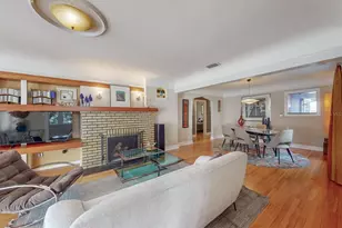 115 21st Ave NE, Saint Petersburg, FL 33704 - Photo 13