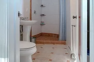 115 21st Ave NE, Saint Petersburg, FL 33704 - Photo 23