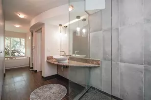 115 21st Ave NE, Saint Petersburg, FL 33704 - Photo 25