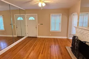 1908 20th Ave N, Saint Petersburg, FL 33713 - Photo 3