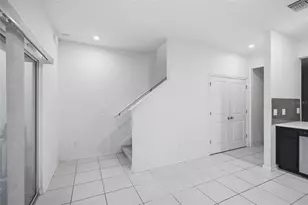 1145 Sleepy Oak Dr, Wesley Chapel, FL 33543 - Photo 9