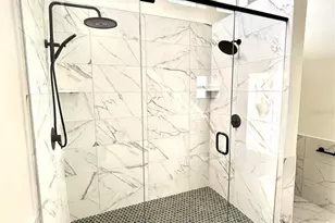 5681 Cedar St NE, Saint Petersburg, FL 33703 - Photo 19