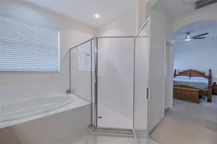 31230 Alchester Dr, Wesley Chapel, FL 33543 - Photo 33