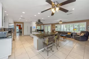 4313 50th Pl S, Saint Petersburg, FL 33711 - Photo 9