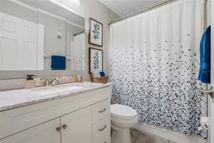 5980 Terrace Park Dr N, Saint Petersburg, FL 33709 - Photo 11