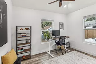 605 12th Ave N, Saint Petersburg, FL 33701 - Photo 17