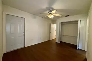 1837 6th Ave E, Bradenton, FL 34208 - Photo 11