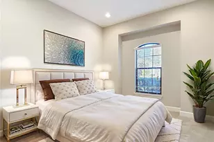 8613 Grand Alberato Rd, Tampa, FL 33647 - Photo 9