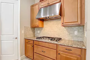 8613 Grand Alberato Rd, Tampa, FL 33647 - Photo 19