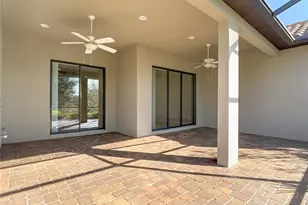 8613 Grand Alberato Rd, Tampa, FL 33647 - Photo 45