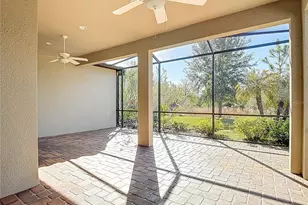 8613 Grand Alberato Rd, Tampa, FL 33647 - Photo 47