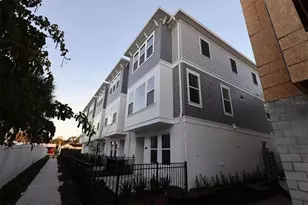 482 31st Wy N, Saint Petersburg, FL 33713 - Photo 1