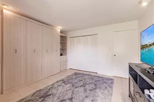 1255 E Peppertree Dr, Sarasota, FL 34242 - Photo 15