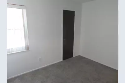 1143 85th Terrace N #C, Saint Petersburg, FL 33702 - Photo 15